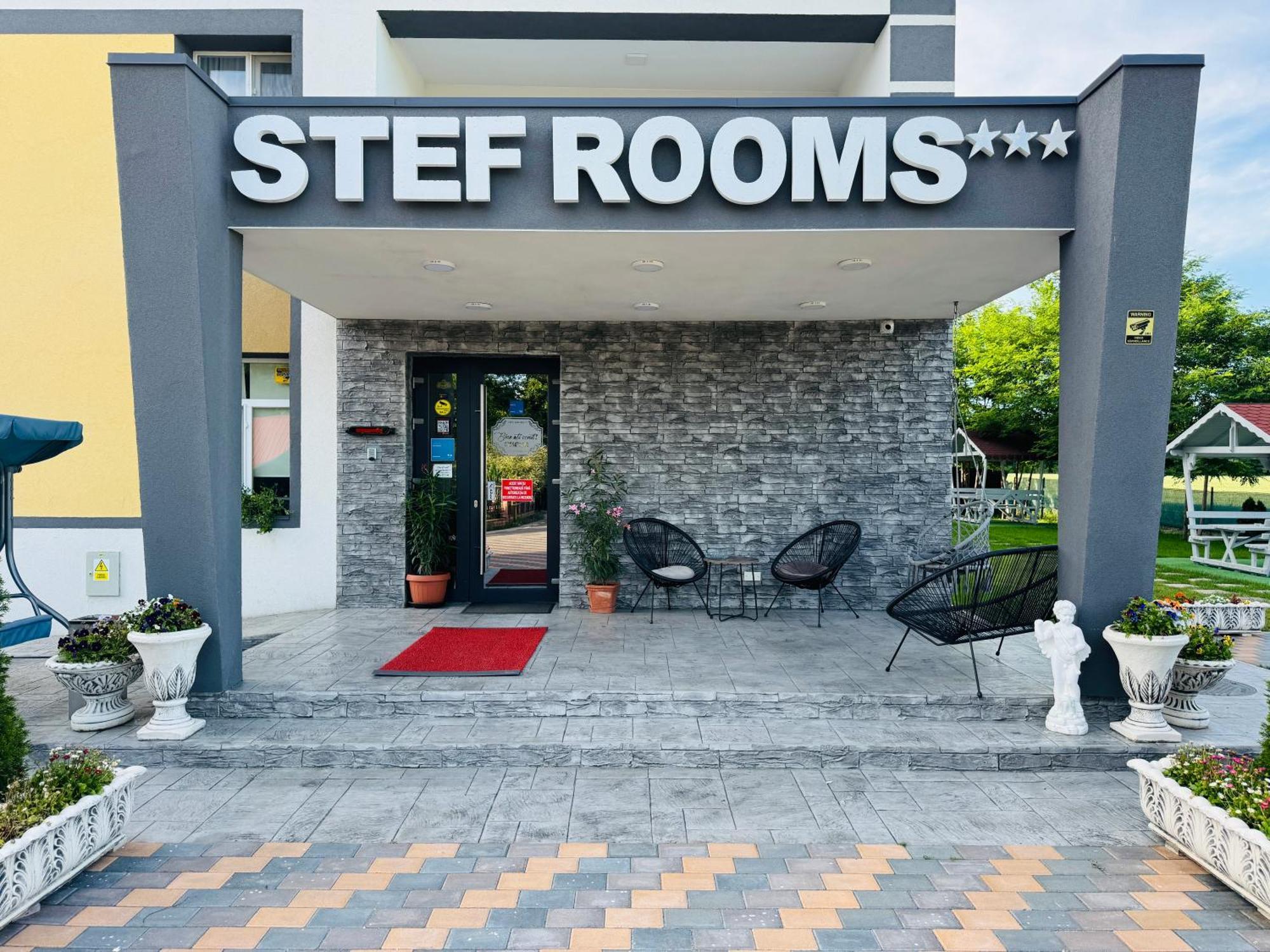 Stef Rooms Tirgu Frumos Exterior foto