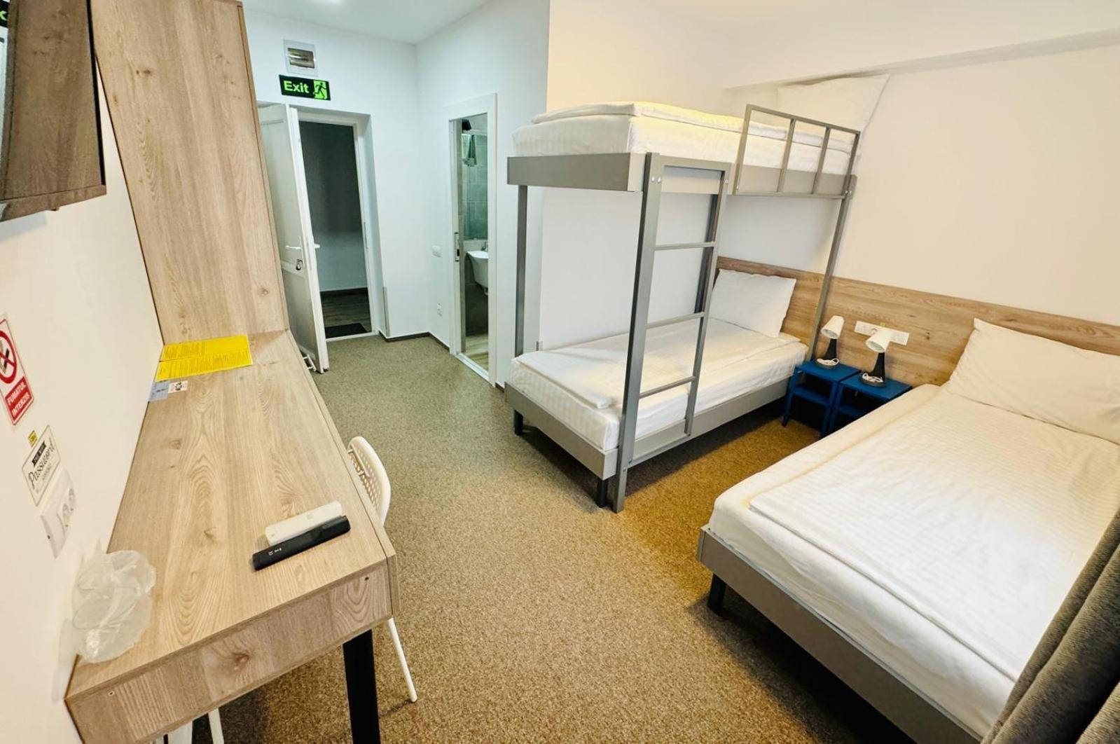 Stef Rooms Tirgu Frumos Exterior foto