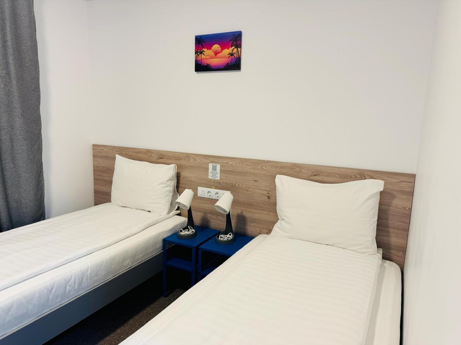 Stef Rooms Tirgu Frumos Exterior foto